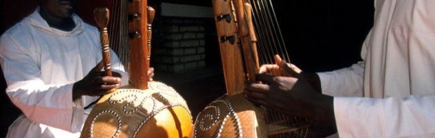 Ces instruments de musique africains à la sonorité atypique